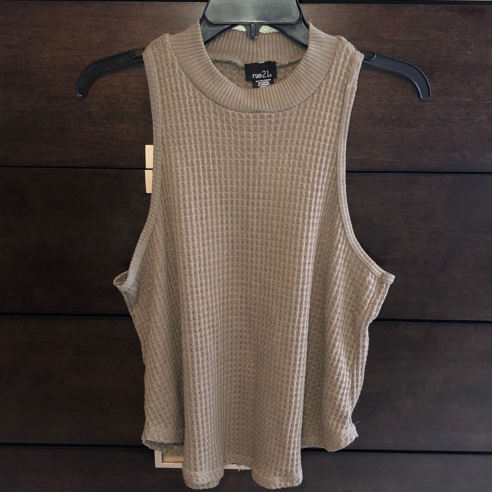 Rue 21 | Olive Green Sleeveless Sweater Top